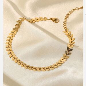 Gold toned Arrow Chain Lobster Clasp Anklet bracelet